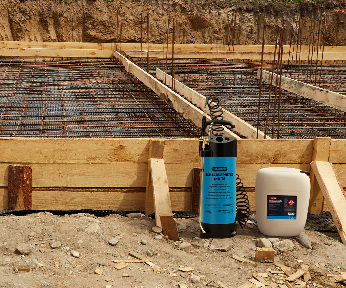Formwork oil & sprayers